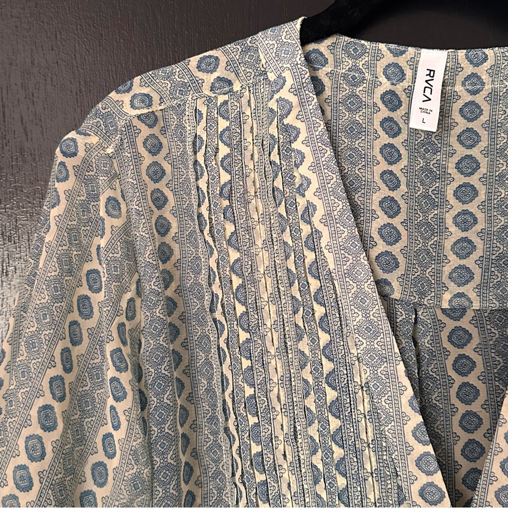 EUC RVCA Boho Blue and Sage Green Patterned Blouse